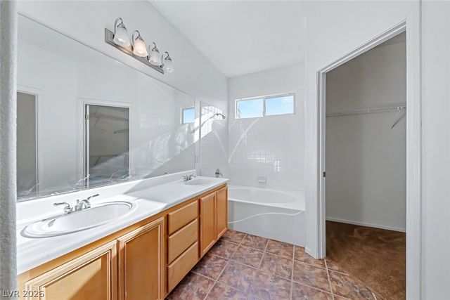 999 Whispering Grove Avenue, Las Vegas, NV 89123