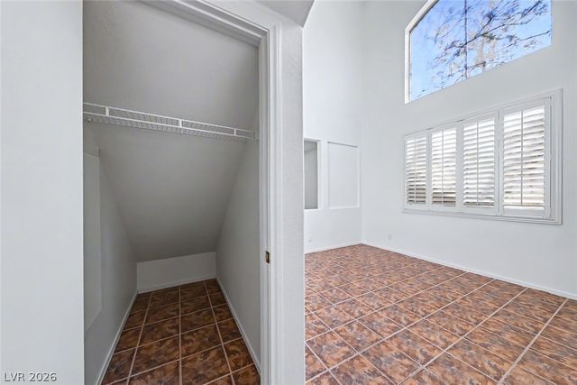 999 Whispering Grove Avenue, Las Vegas, NV 89123