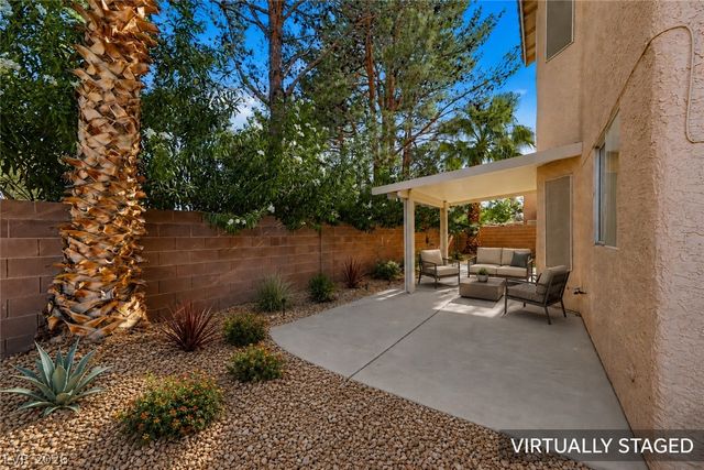 999 Whispering Grove Avenue, Las Vegas, NV 89123
