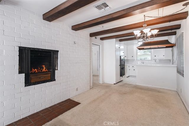 22217 Archwood, Woodland Hills, CA 91303