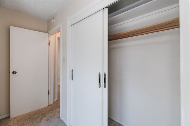 22217 Archwood, Woodland Hills, CA 91303