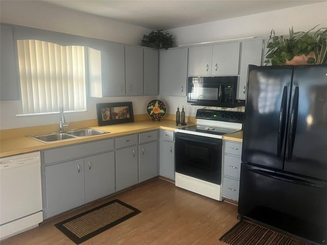 1467 SE Andrews Street, Stuart, FL 34996