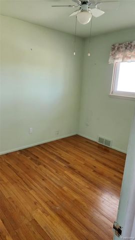 28621 Milton Avenue, Warren, MI 48092