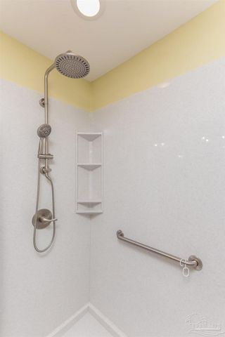 1293 Wadcutter Ct, Cantonment, FL 32533