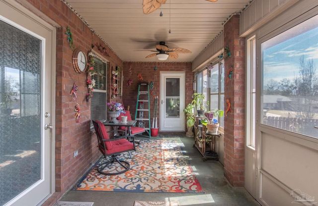 1293 Wadcutter Ct, Cantonment, FL 32533