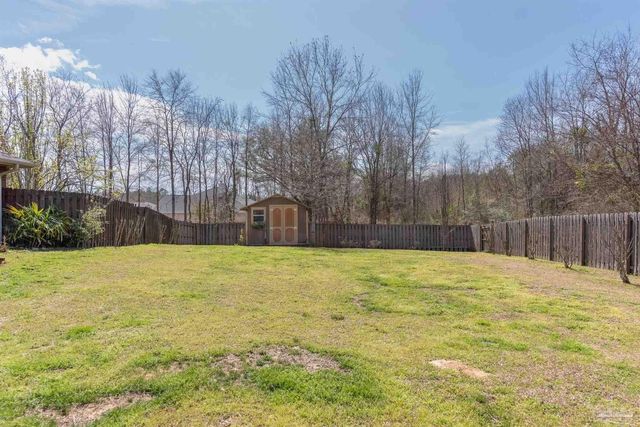 1293 Wadcutter Ct, Cantonment, FL 32533