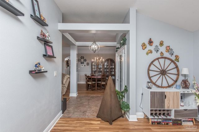 1293 Wadcutter Ct, Cantonment, FL 32533