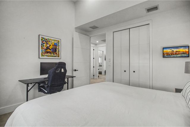 2634 SE 14th Street, Pompano Beach, FL 33062