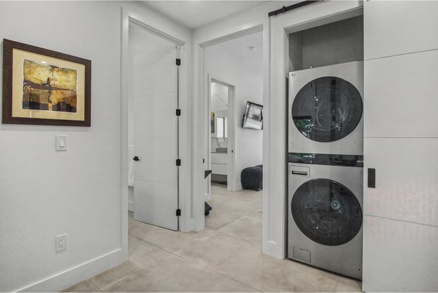 2634 SE 14th Street, Pompano Beach, FL 33062