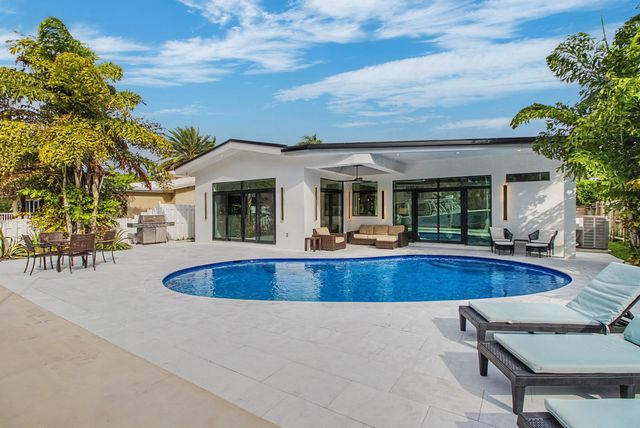 2634 SE 14th Street, Pompano Beach, FL 33062