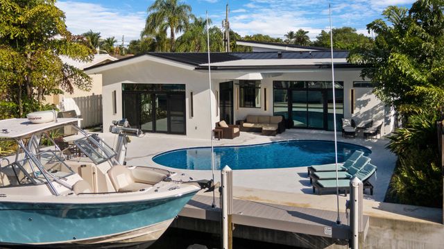 2634 SE 14th Street, Pompano Beach, FL 33062