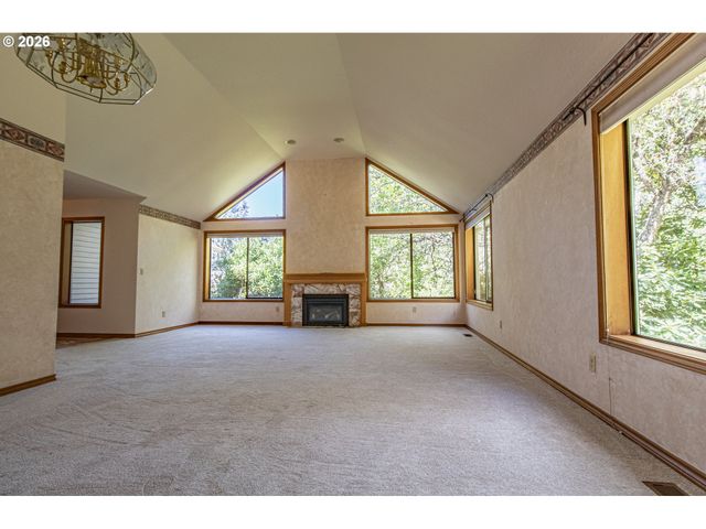 15329 Sw SUNSET Blvd, Sherwood, OR 97140
