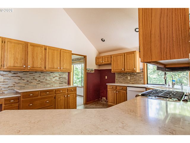 15329 Sw SUNSET Blvd, Sherwood, OR 97140