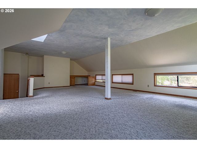15329 Sw SUNSET Blvd, Sherwood, OR 97140