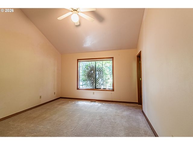 15329 Sw SUNSET Blvd, Sherwood, OR 97140