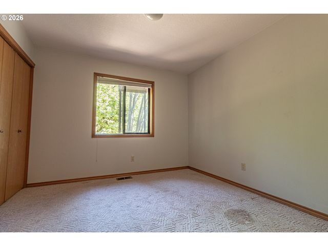 15329 Sw SUNSET Blvd, Sherwood, OR 97140