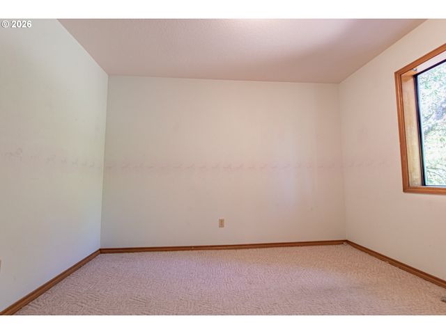 15329 Sw SUNSET Blvd, Sherwood, OR 97140