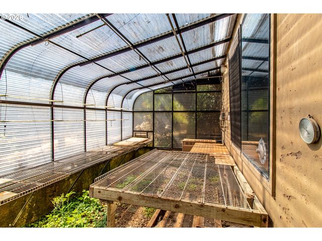 15329 Sw SUNSET Blvd, Sherwood, OR 97140
