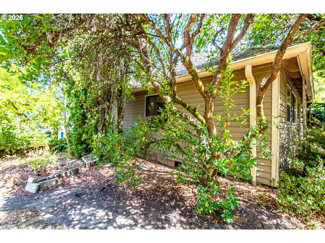 15329 Sw SUNSET Blvd, Sherwood, OR 97140
