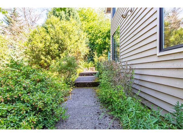 15329 Sw SUNSET Blvd, Sherwood, OR 97140