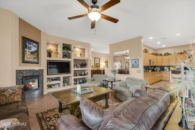 5115 W Desert Eagle Circle, Marana, AZ 85658