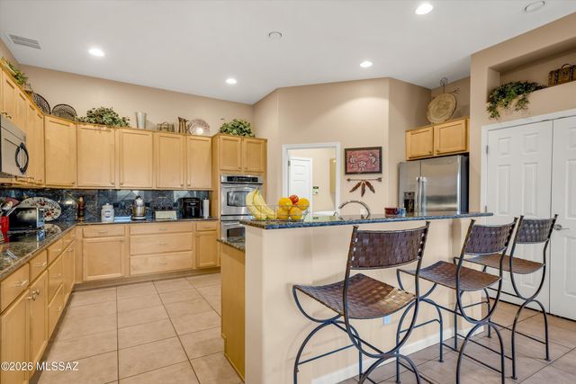 5115 W Desert Eagle Circle, Marana, AZ 85658