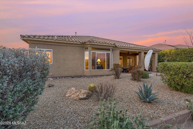 5115 W Desert Eagle Circle, Marana, AZ 85658