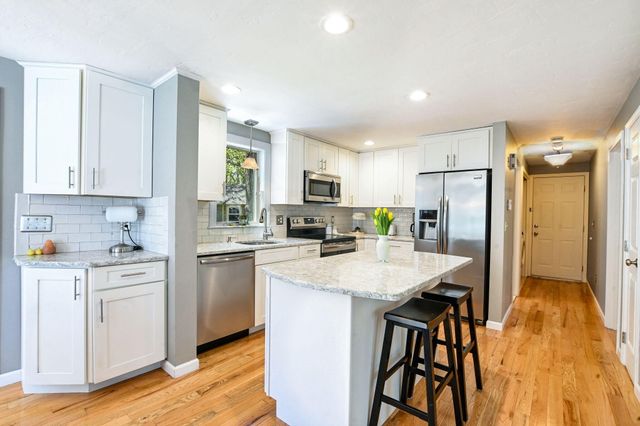 27 Dogwood Drive, Forestdale, MA 02644
