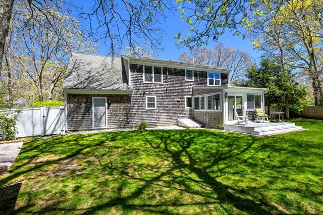 27 Dogwood Drive, Forestdale, MA 02644