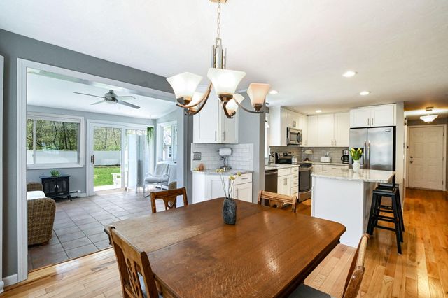 27 Dogwood Drive, Forestdale, MA 02644