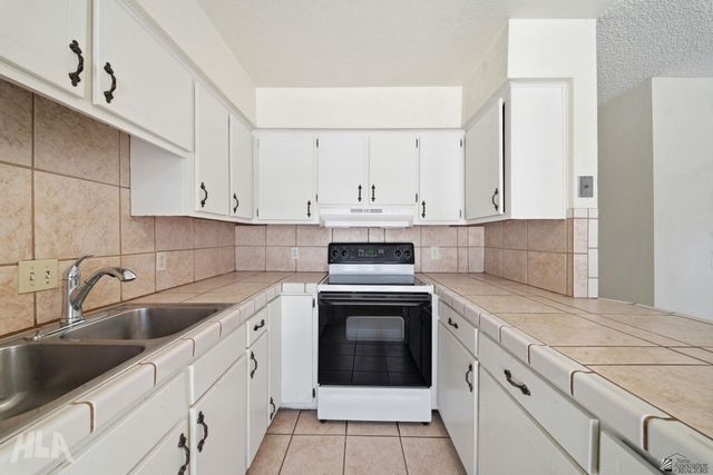 2155 S 14 Ave, Yuma, AZ 85365