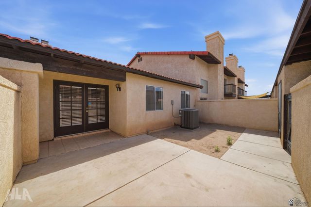 2155 S 14 Ave, Yuma, AZ 85365