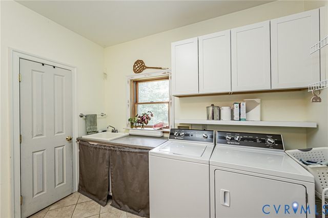 14454 King Rd, Doswell, VA 23047