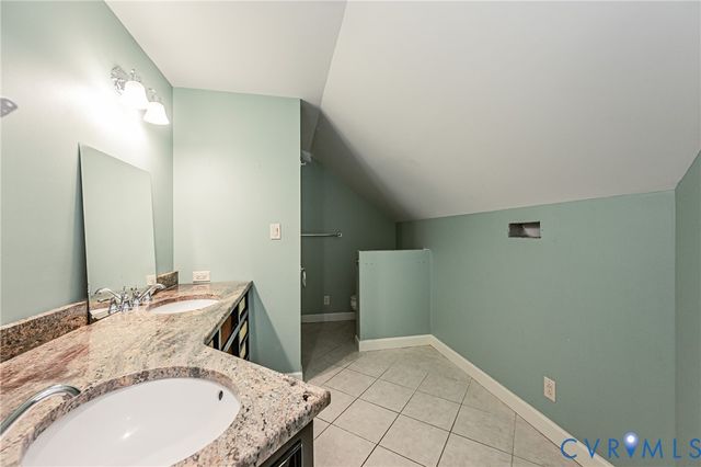 14454 King Rd, Doswell, VA 23047