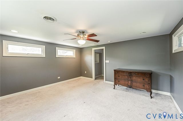 14454 King Rd, Doswell, VA 23047