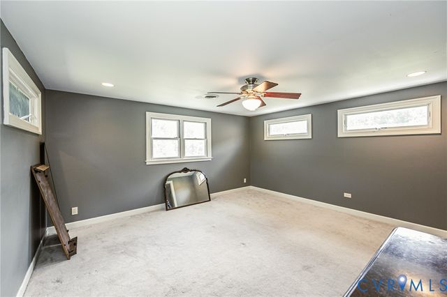 14454 King Rd, Doswell, VA 23047