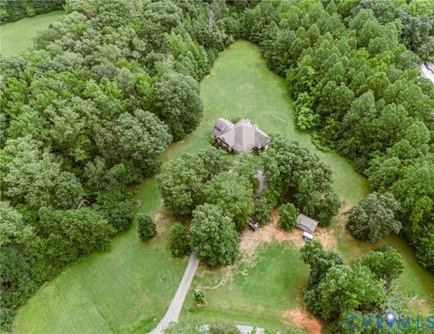 14454 King Rd, Doswell, VA 23047