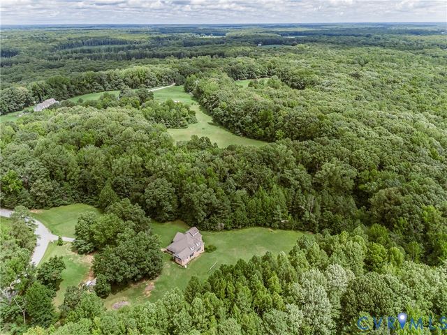 14454 King Rd, Doswell, VA 23047