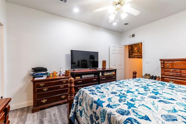 5105 Wildewood Ave, Pensacola, FL 32505