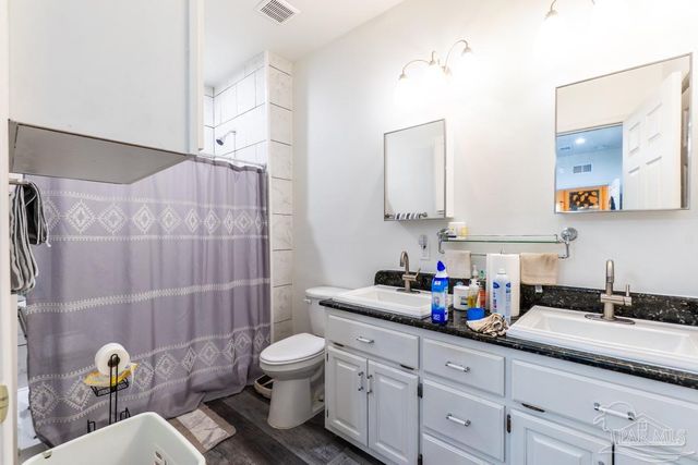 5105 Wildewood Ave, Pensacola, FL 32505