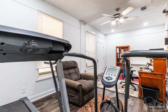 5105 Wildewood Ave, Pensacola, FL 32505