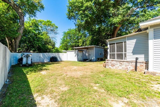 5105 Wildewood Ave, Pensacola, FL 32505