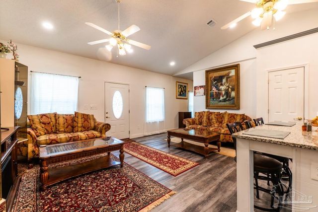 5105 Wildewood Ave, Pensacola, FL 32505