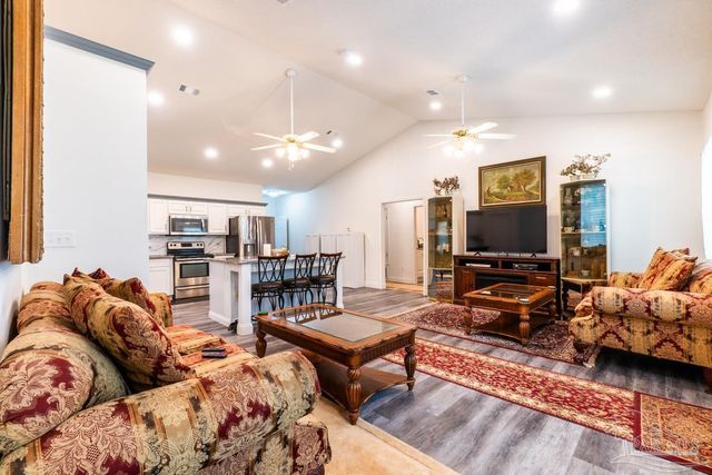 5105 Wildewood Ave, Pensacola, FL 32505