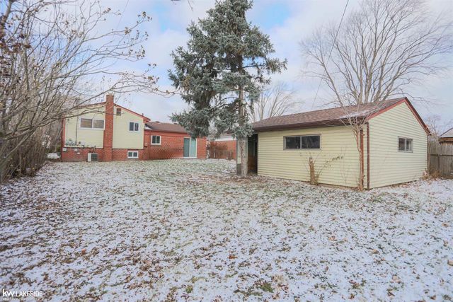 29766 Wagner Avenue, Warren, MI 48093