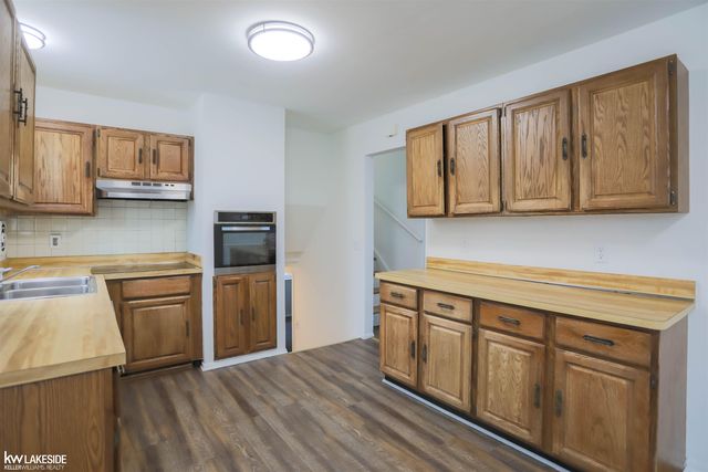 29766 Wagner Avenue, Warren, MI 48093