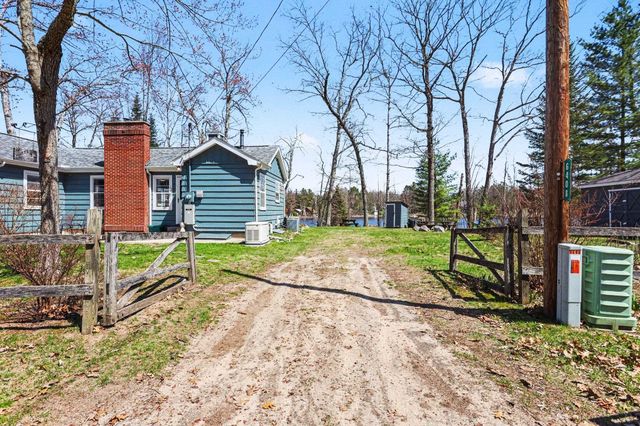 6408 Sylvan Drive, Gladwin, MI 48624