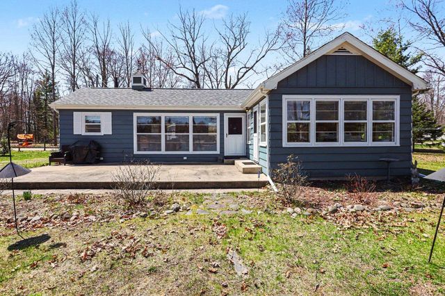 6408 Sylvan Drive, Gladwin, MI 48624