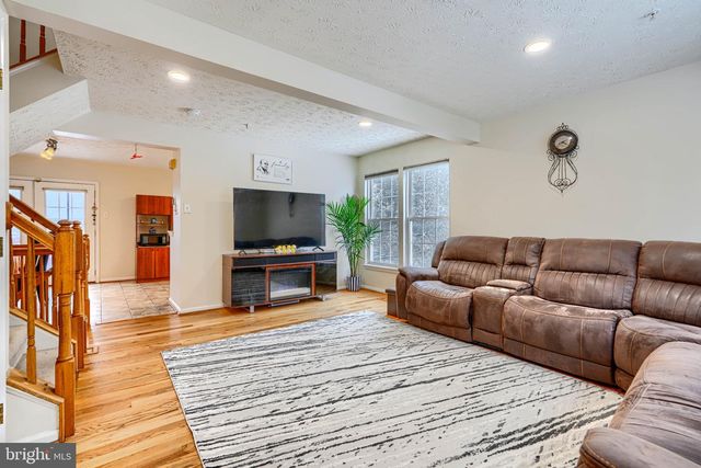 10 BLUESTEM CT, Owings Mills, MD 21117