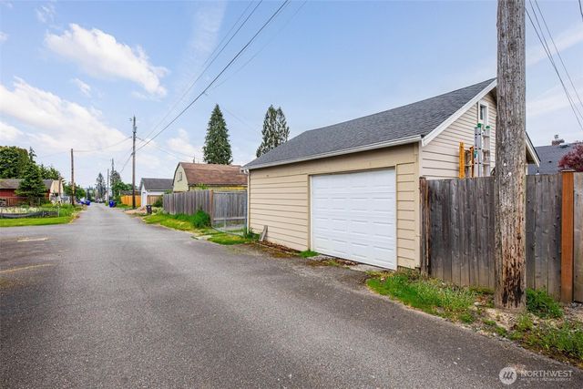 2309 State Street, Everett, WA 98201